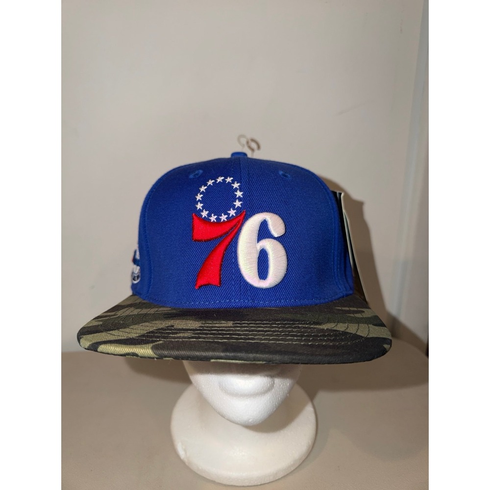 Philadelphia 76ers Pro Standard Snapback Camo Hat (NWTS)